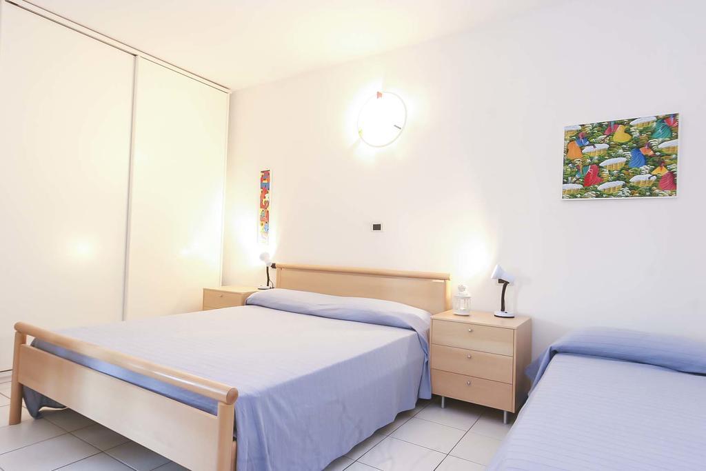 Il Porto Trilocale Nr.7 Apartment Porto Azzurro Exterior photo
