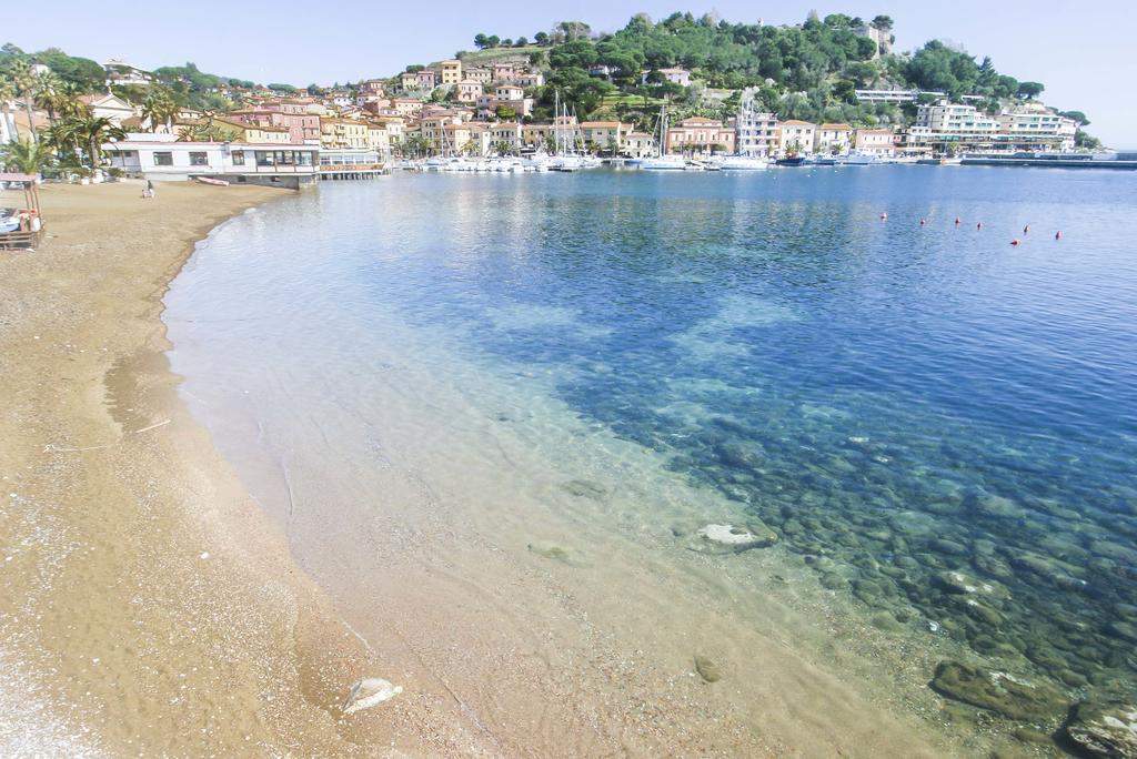 Il Porto Trilocale Nr.7 Apartment Porto Azzurro Exterior photo