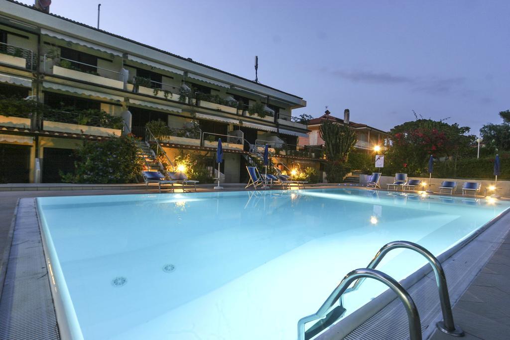 Il Porto Trilocale Nr.7 Apartment Porto Azzurro Exterior photo